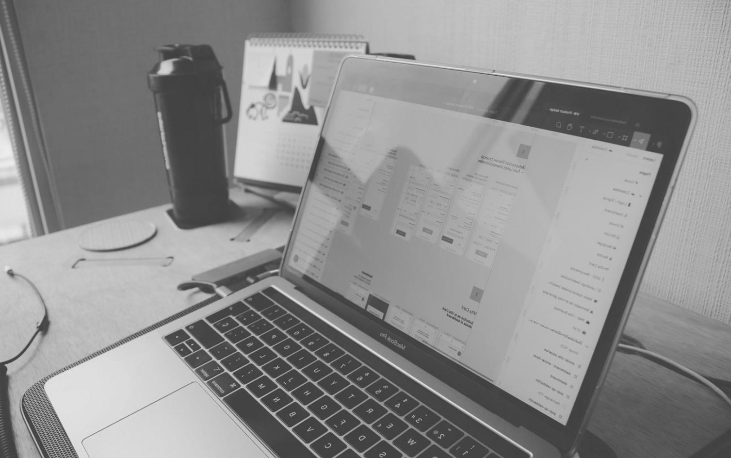 Análisis de datos financieros complejos